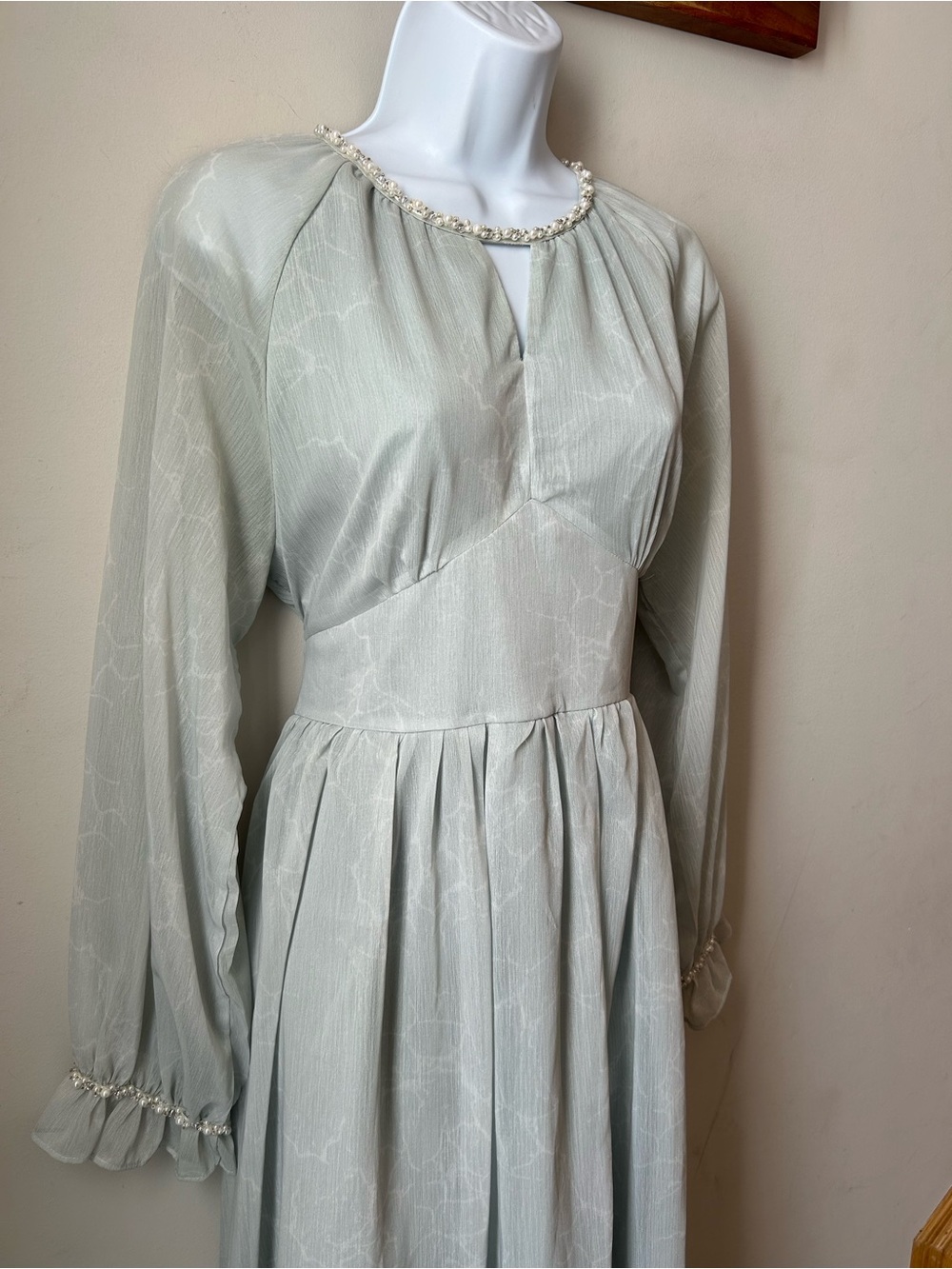Elegant Long Sleeve Maxi Dress in Pale Mint with Beaded Neckline